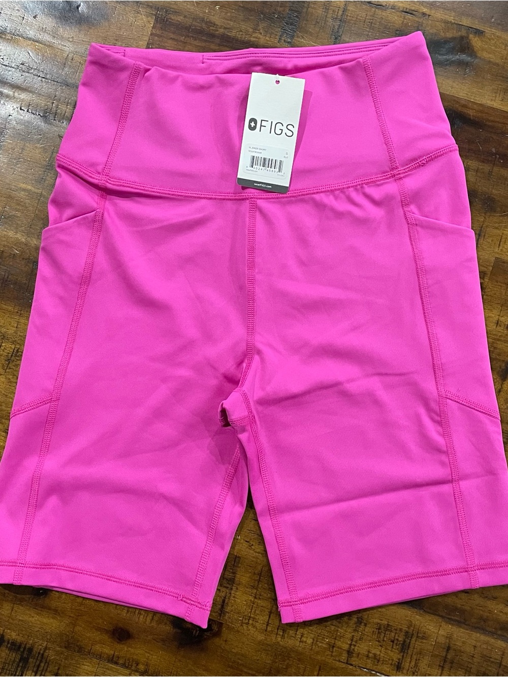 NWT FIGS Biker Shorts Size Small Electric Orchid Pink 8” Active Shorts